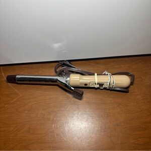 Beige Curling Iron with Black Handle
